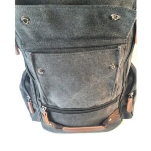 mochila negra portatil